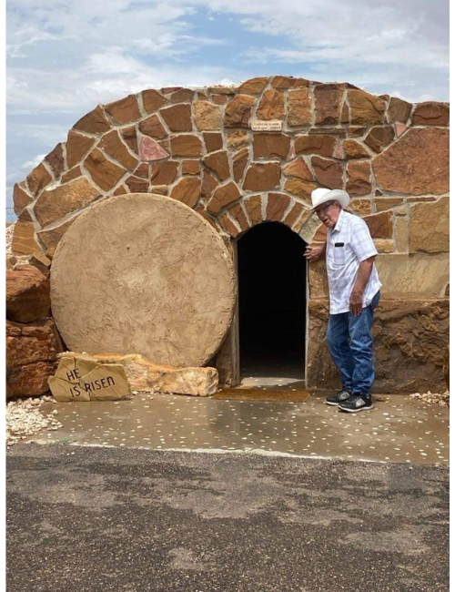 Pastor Danny Burns of Danny Burns Ministries Texas